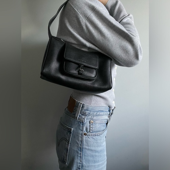 Matt & Nat Bundle - Loti Shoulder Bag + Verasm Wallet - Picture 3 of 10